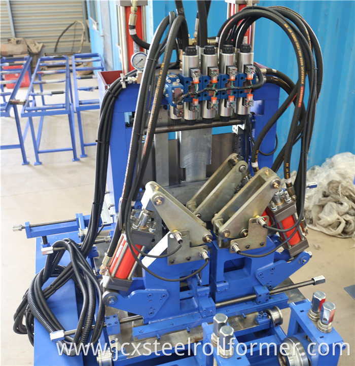 Fully-automatic C To Z Purlin Roll Forming Machine